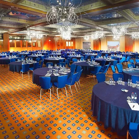 Fairmont Golden Hotel