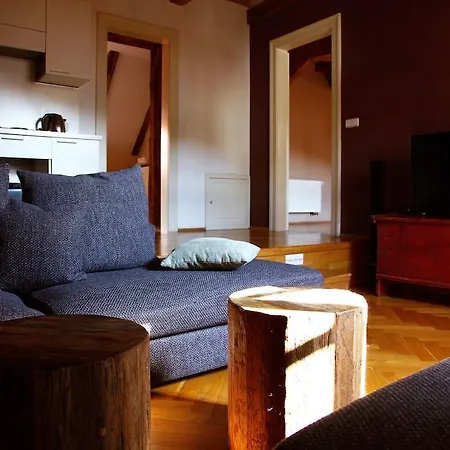 Little Town Budget 3* Prag
