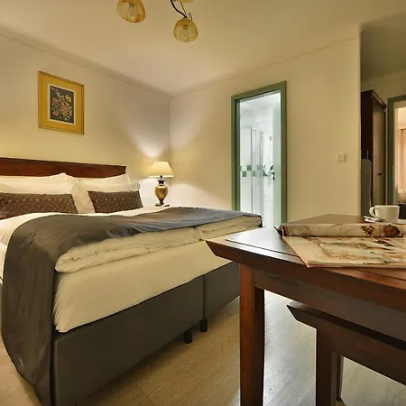 Nobles Apartman *