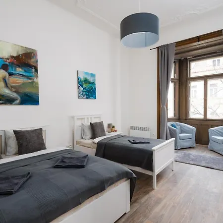 Airstay Gallery Vinohrady Apartment Prague