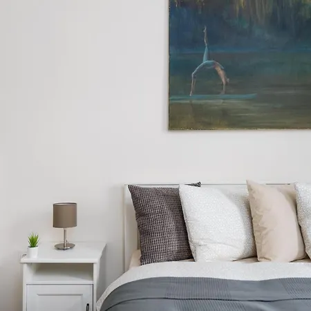 Airstay Gallery Vinohrady Apartment