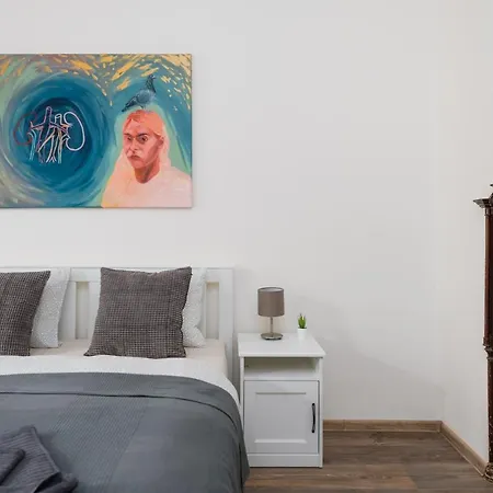 Airstay Gallery Vinohrady * Prague