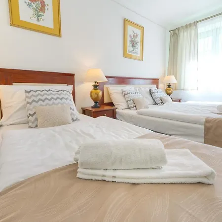 Nobles Apartman *