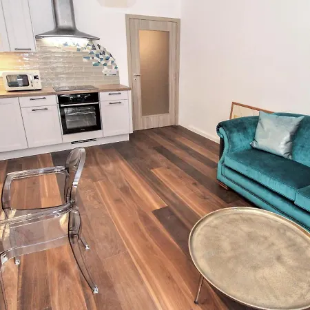 Apartment Kavalirka Prague