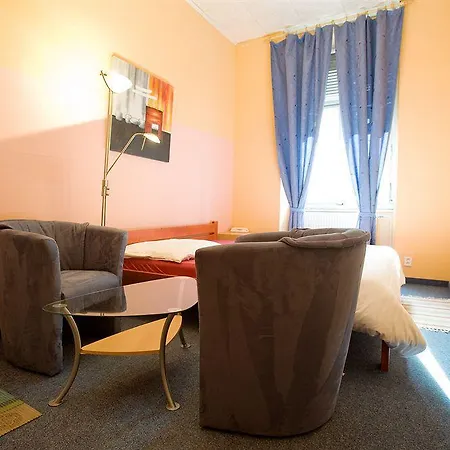 Club Praha Hotel