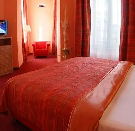 Szálloda Ea Sonata 4*