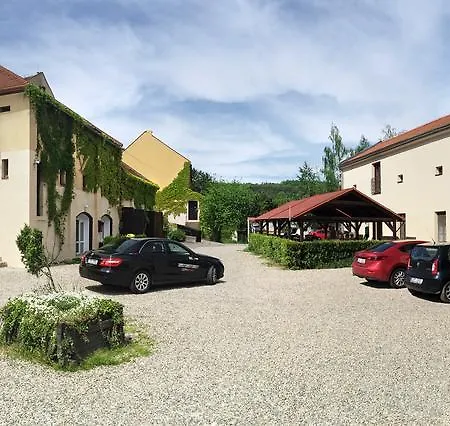 Usedlost Kotlářka 3*
