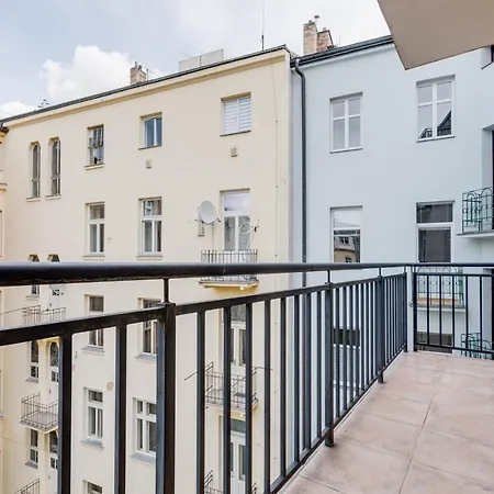 Luxury Riverside In The Center Of Apartment Prague