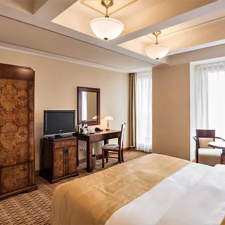 Majestic Plaza 4* Praga