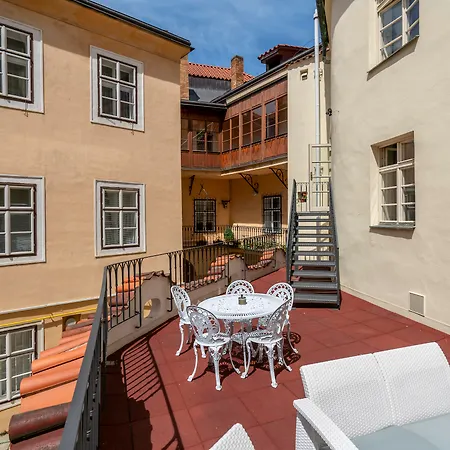 Old Town - Michalska Apartament 4*