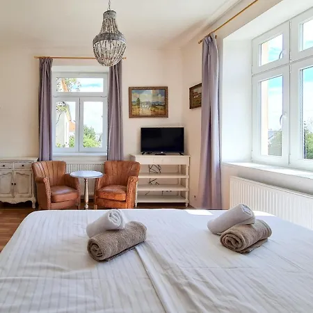 Brevnov Apartment *