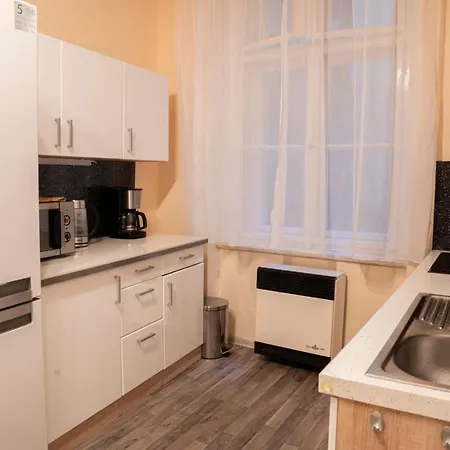 Helen Homestay Vaclavske Namesti * Praga