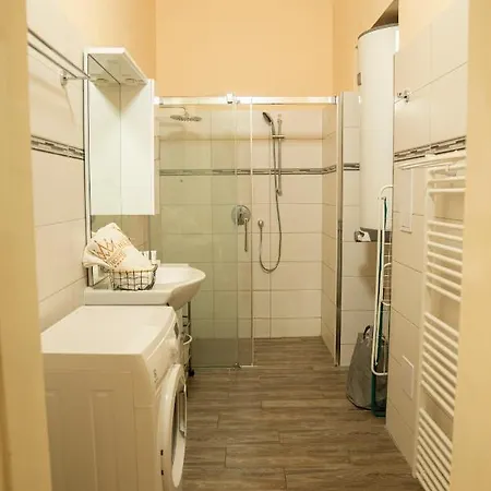 Helen Homestay Vaclavske Namesti