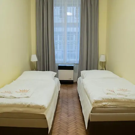 Helen Homestay Vaclavske Namesti