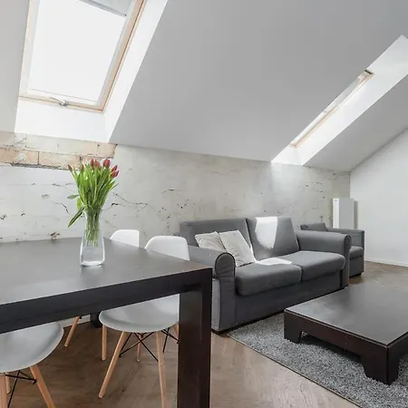 Apartment Modern Close To River *