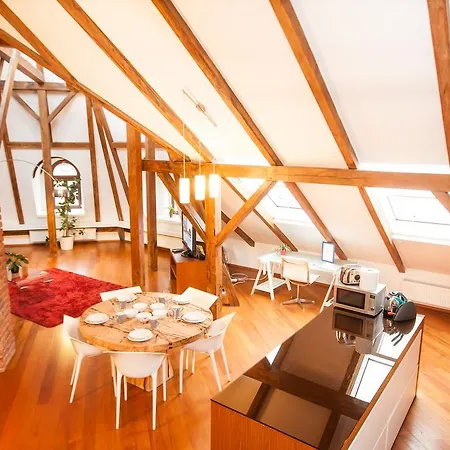 Luxury Loft *