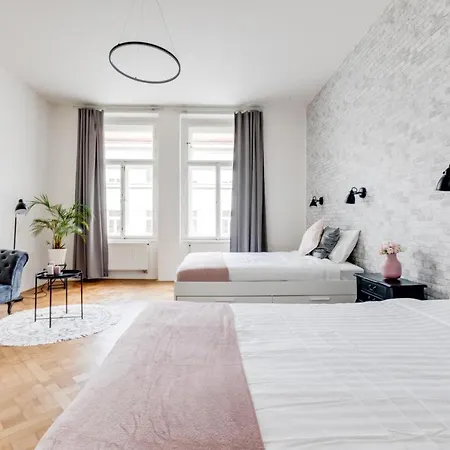 Cool & Charming In Center - Lub5 * Prague