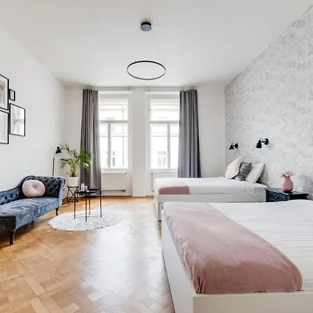 Cool & Charming In Center - Lub5 Apartment