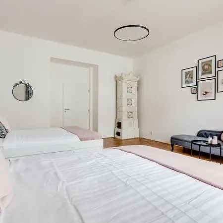 Cool & Charming In Center - Lub5 Apartment