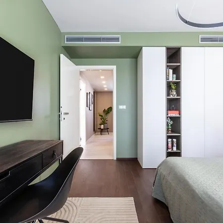 Apartment Turnkey I With Terrace *
