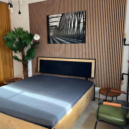 Moderni Industry Apartment Prague