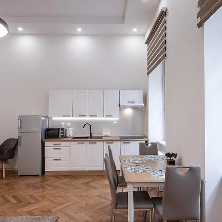 Apartment Dlazdena