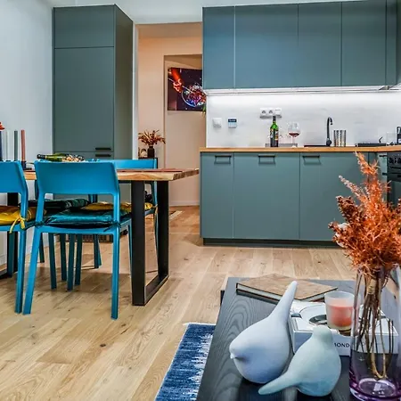 Shalom Apartment Prague