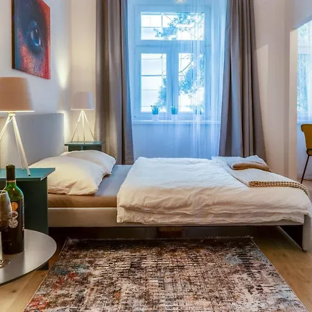Apartment Shalom