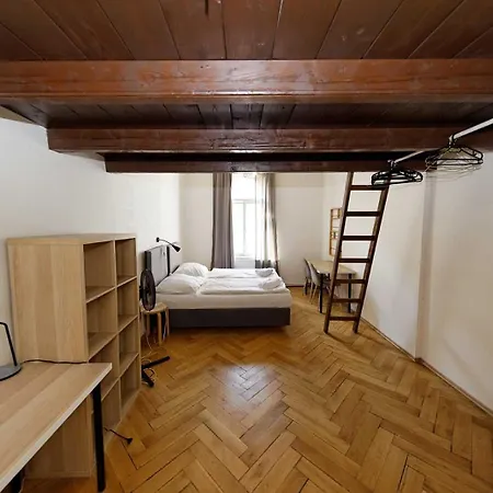 Jiriho Z Podebrad Appartement *