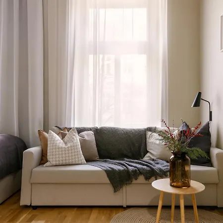 Turnkey I Karlin Square Apartment