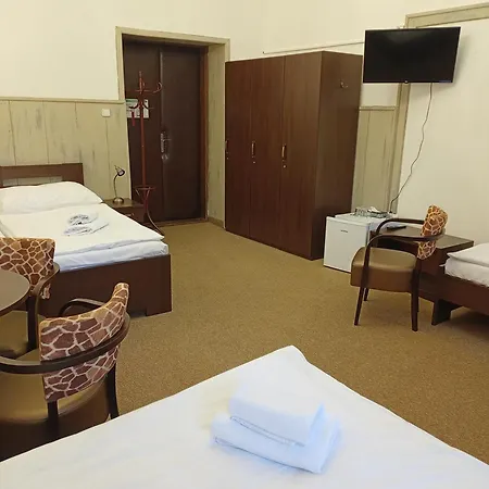 Old House Bed & Breakfast 3*