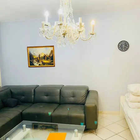 Stunning 2-bed In 4 * Prague
