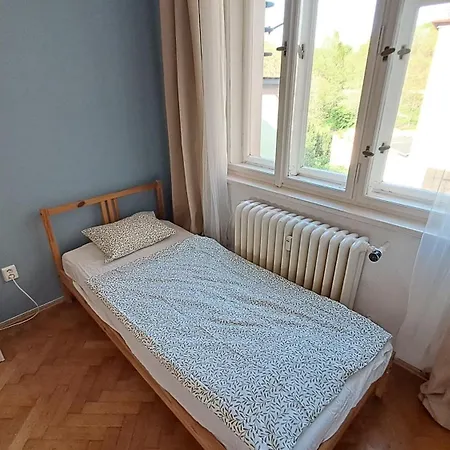 Apartment Na Slupi Sanctuary: Serene 2-bedroom Getaway
