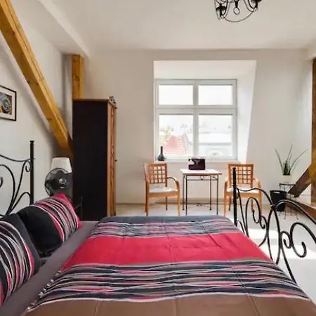 Apartment Lenka's Cozy Red + Lenka's Cozy Gold