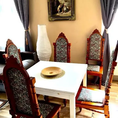 Appartamento Vltavska F Praga