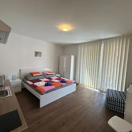 Апартаменты Centre-residence Krakovska *