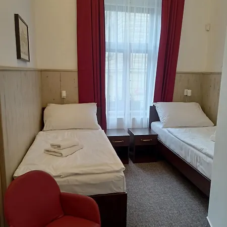 Old House Bed & Breakfast 3*