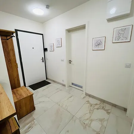 Nika 5 Apartmán *
