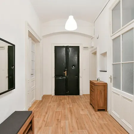 Aparthotel Wsp Petrin Garden Praga