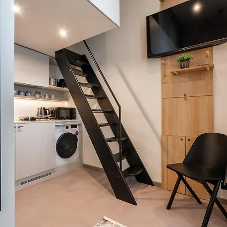 Apart-hotel Honest Karlin *