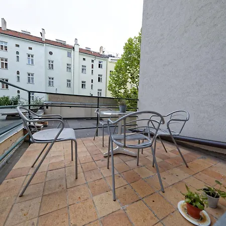 Londynska Apartment *