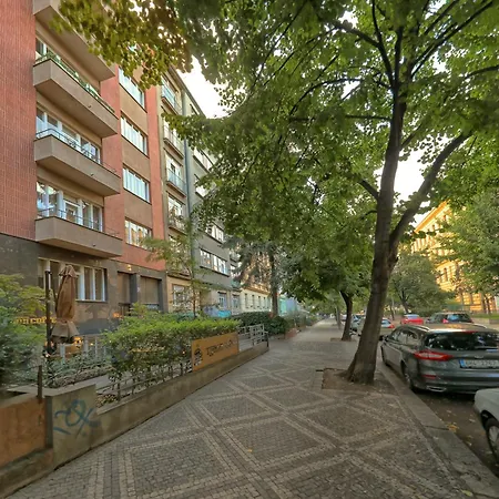 Londynska Apartment *