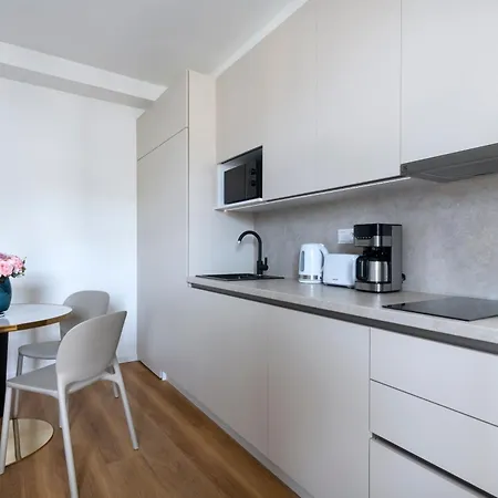 Hotel apartamentowy Encore Boutique By Dwellfort