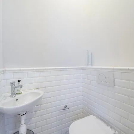 Cozy 3-brd Riverside In Center Appartamento *