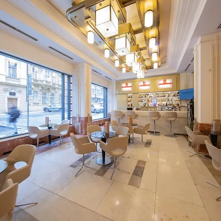 Majestic Plaza Hotel