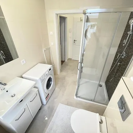 Petrska In 1 Apartamento *