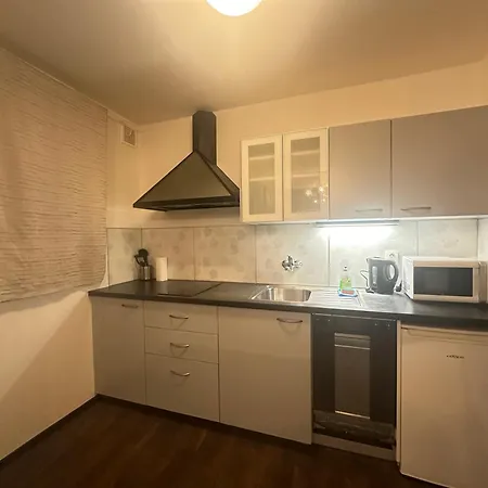 Budget Dlouha * Prague