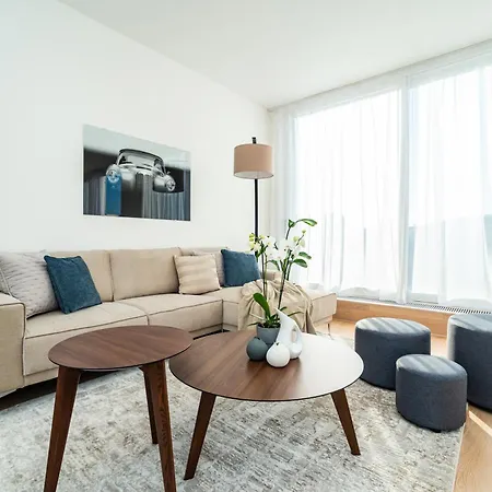 High-class Rooftop Apt. With Spacious Terrace Apartment Prague