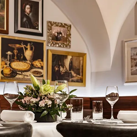 Mandarin Oriental,