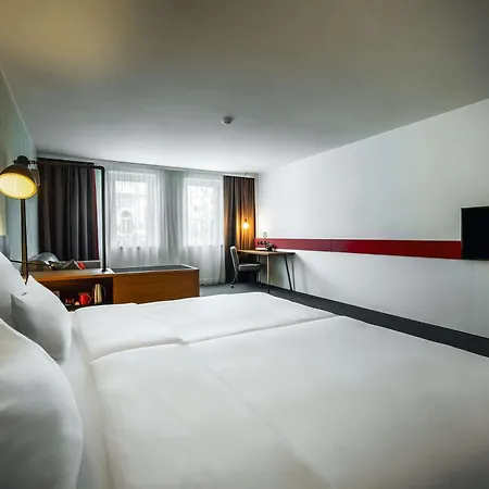 Pentahotel Szálloda